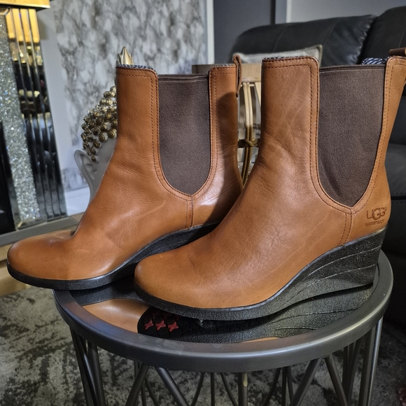 UGG Women's Brown Wedge Ankle Boots - Picture 1 of 3